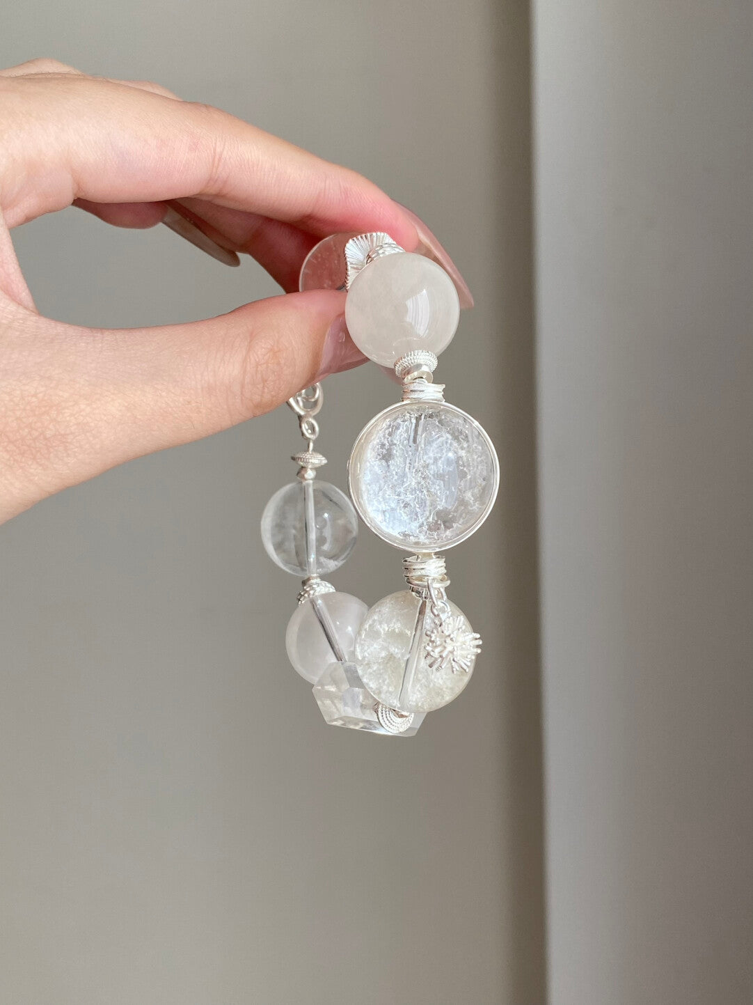 White-toned Negative Crystals