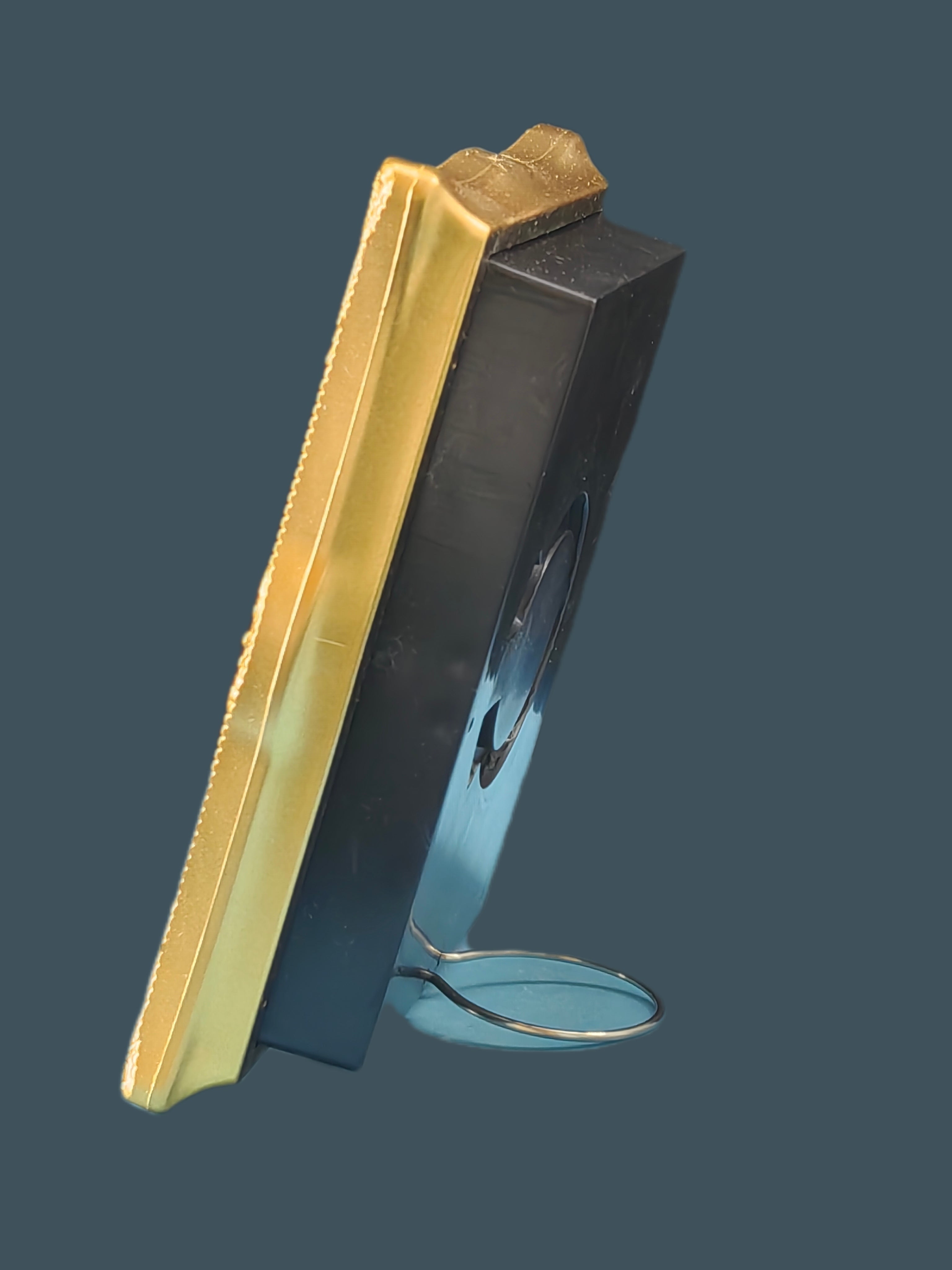 Qingdao Scenery Mini Ceramic Panel Display Stand