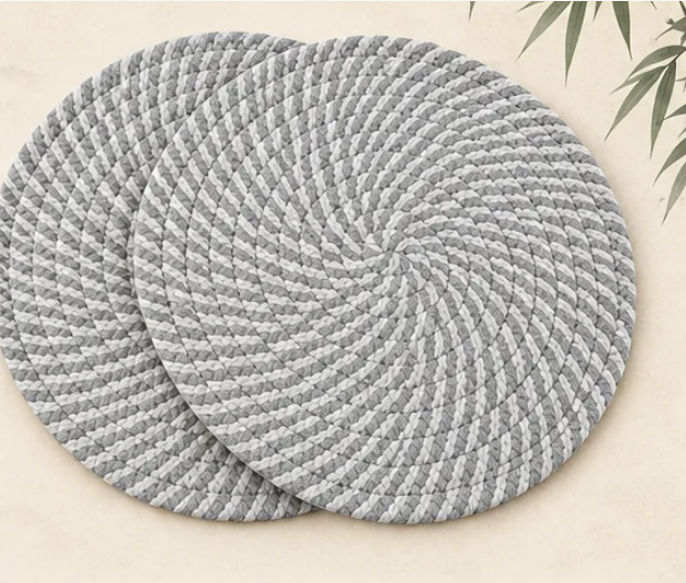 Japanese-style straw-woven placemats; thickened heat-resistant tea coasters and table mats; custom-made hotpot coasters and tray mats for dining tables